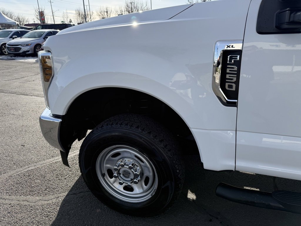 Used 2018 Ford F250 XL w/ Power Equipment Group image 5