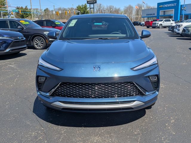 New 2026 Buick Envista Avenir image 2