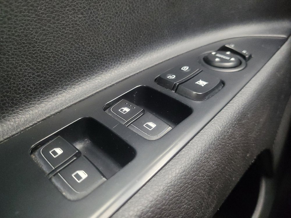Used 2021 Kia Rio S FWD image 27