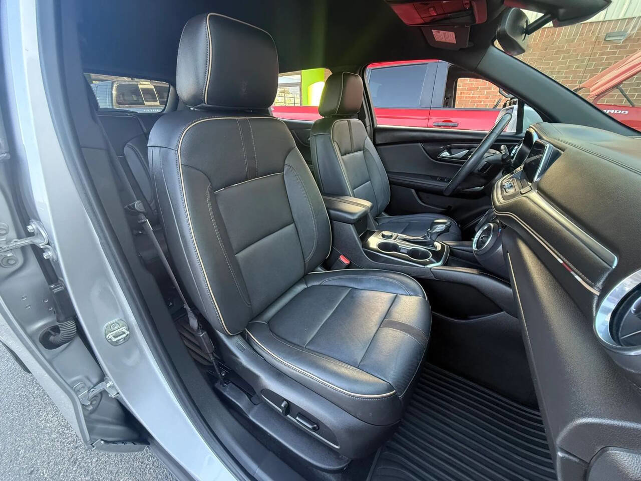 Used 2020 Chevrolet Blazer Premier AWD/4WD image 27