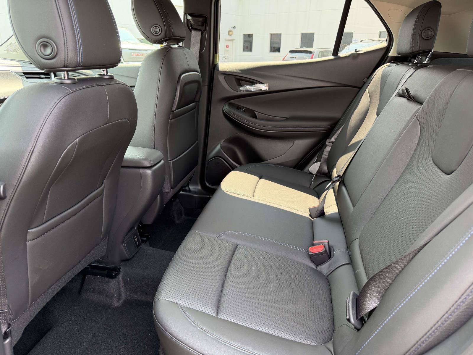 New 2026 Buick Encore GX Sport Touring w/ Comfort Package AWD/4WD image 9