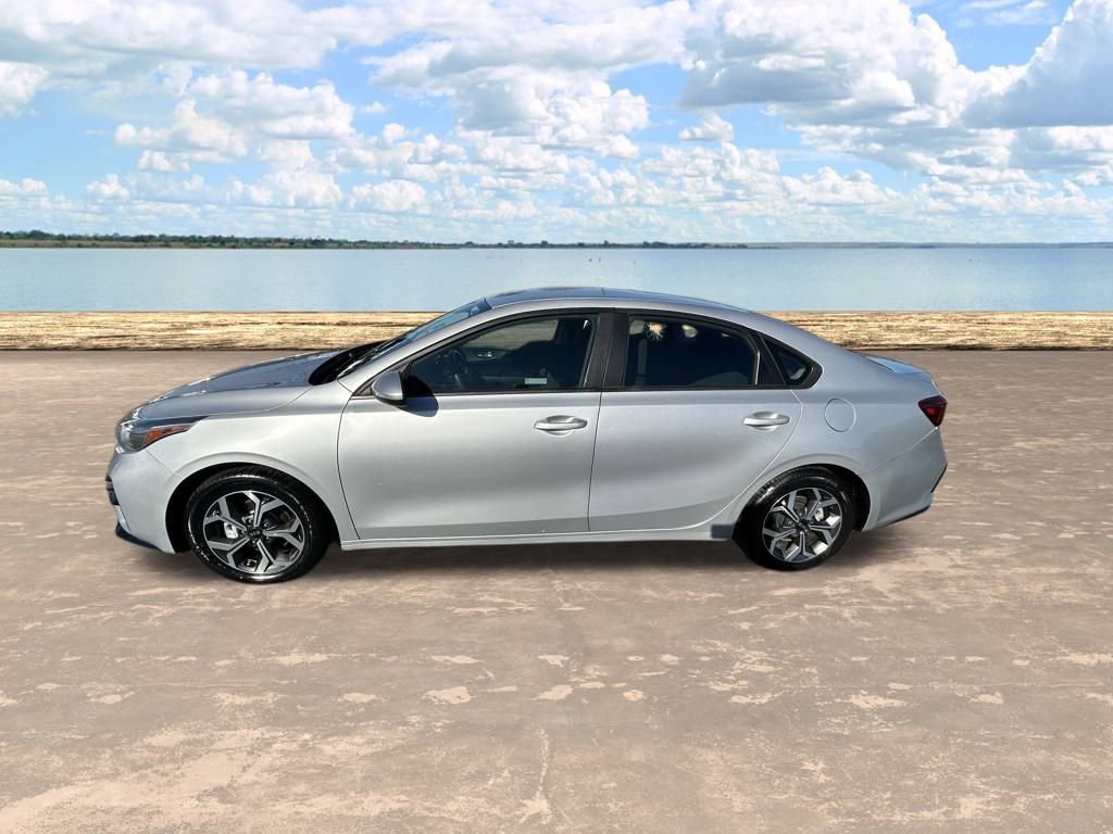 Used 2019 Kia Forte LXS image 11