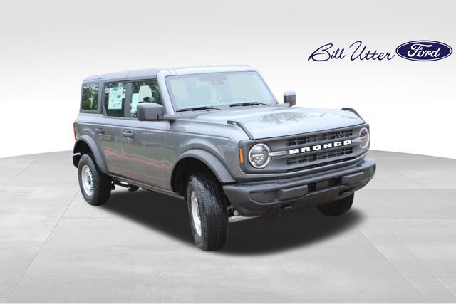New 2026 Ford Bronco 4-Door AWD/4WD image 2