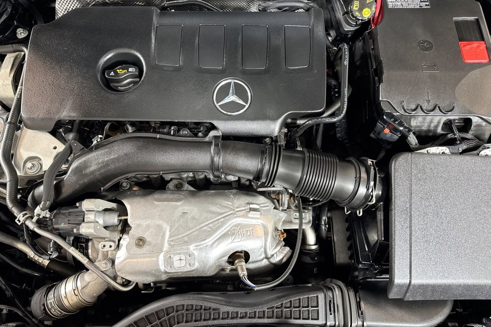 Used 2022 Mercedes-Benz CLA 250 image 29