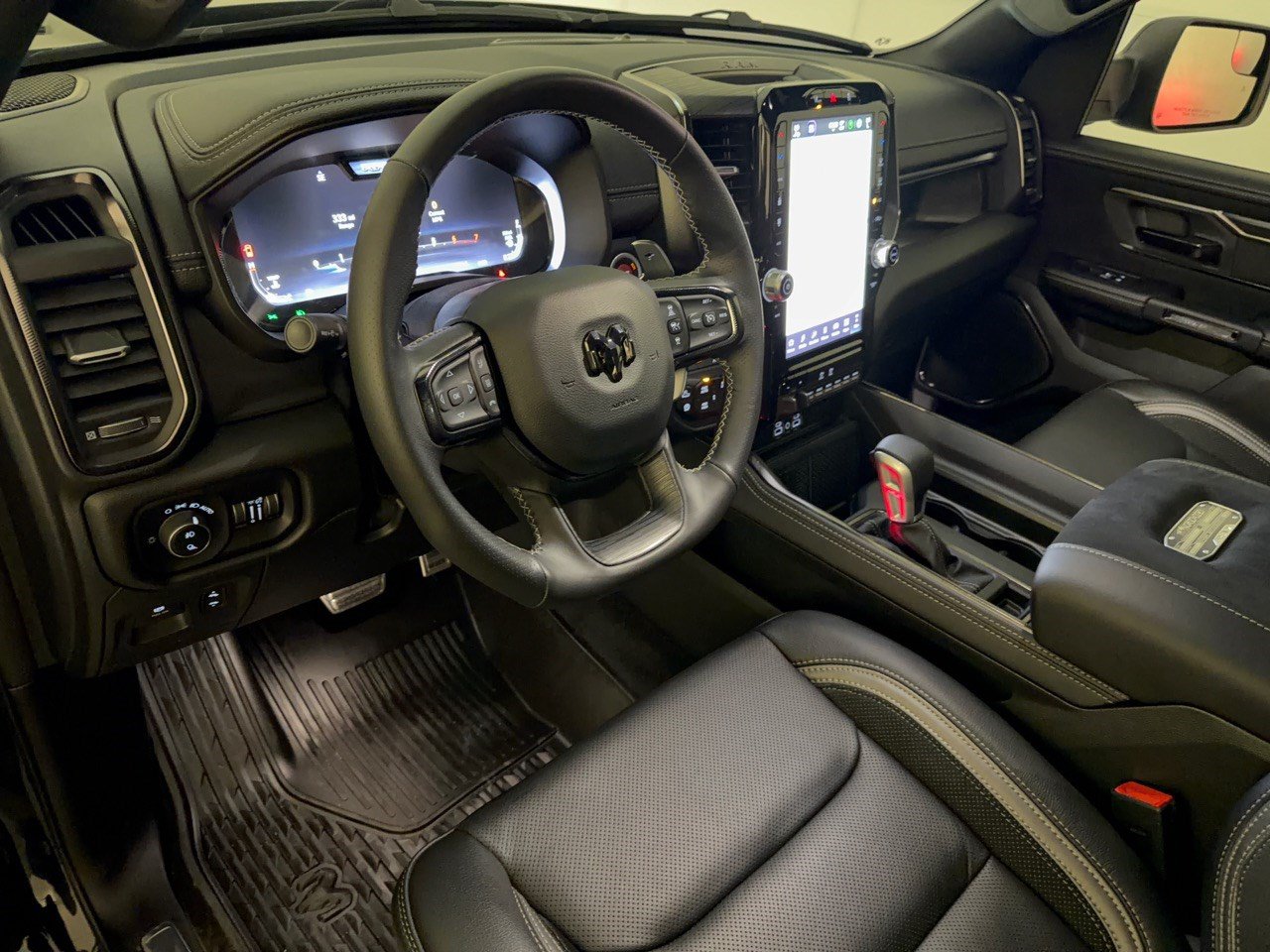 Used 2026 RAM 1500 RHO AWD/4WD image 4
