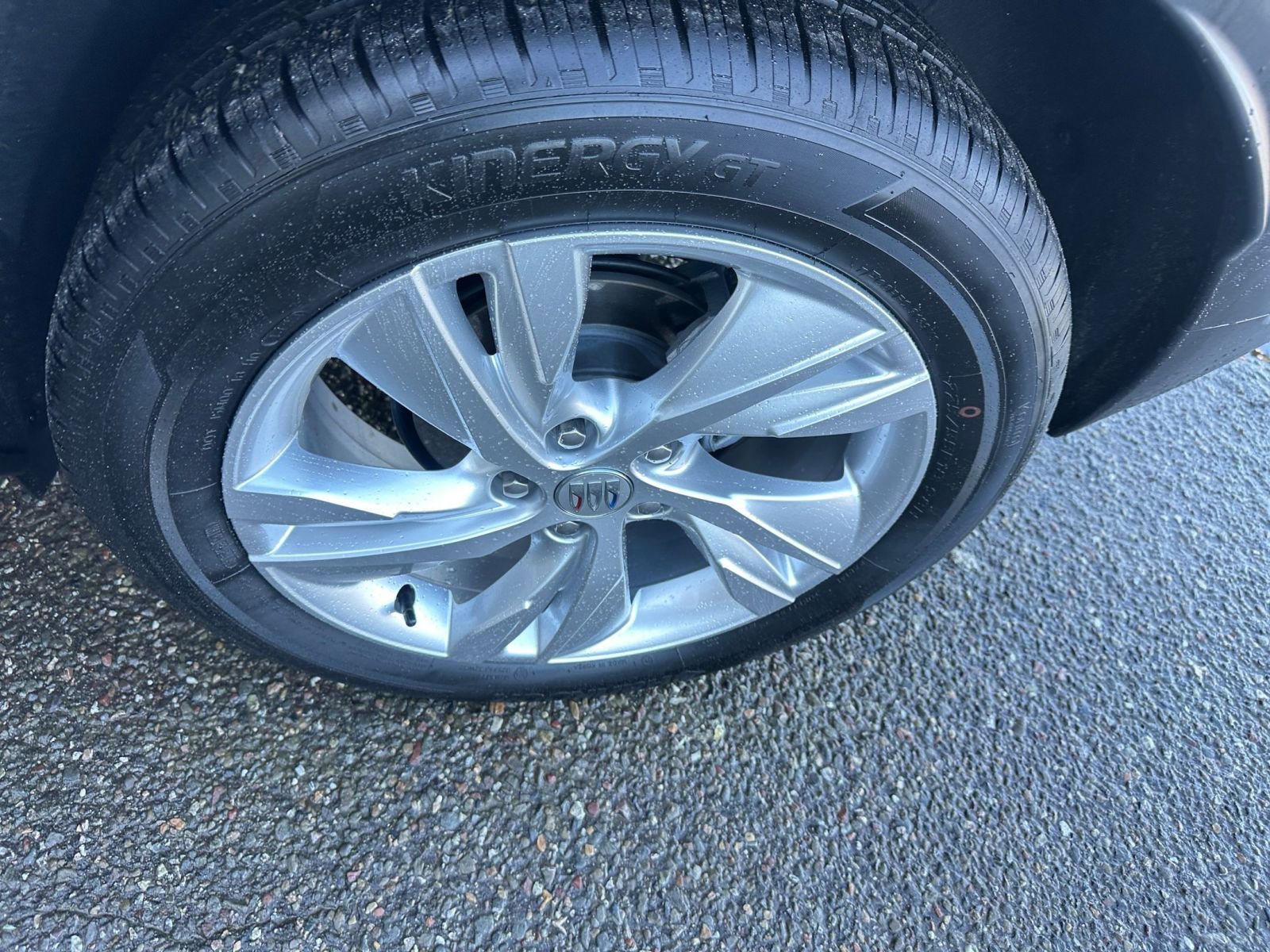 Used 2025 Buick Encore GX Preferred image 30