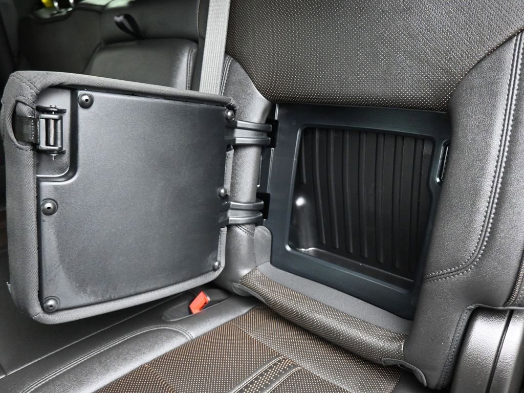 Used 2025 Chevrolet Silverado 2500 High Country image 40