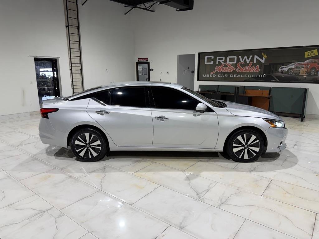 Used 2020 Nissan Altima 2.5 SL FWD image 8