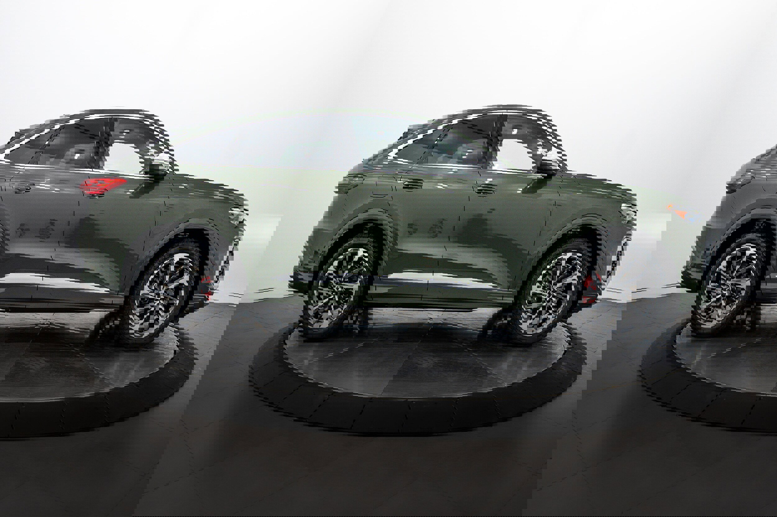 New 2025 Audi SQ5 Premium Plus image 3