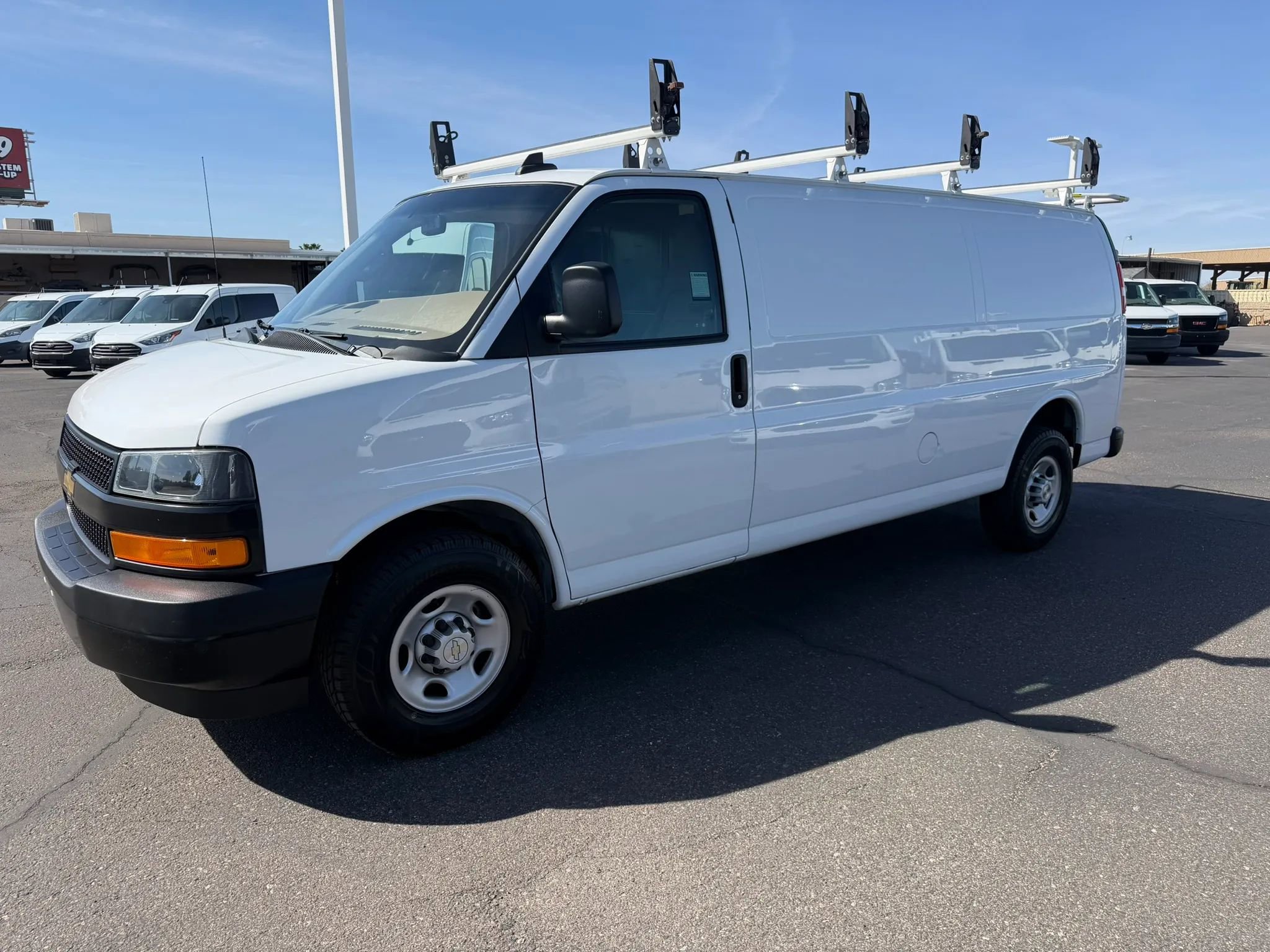 Used 2023 Chevrolet Express 2500 Extended RWD image 2