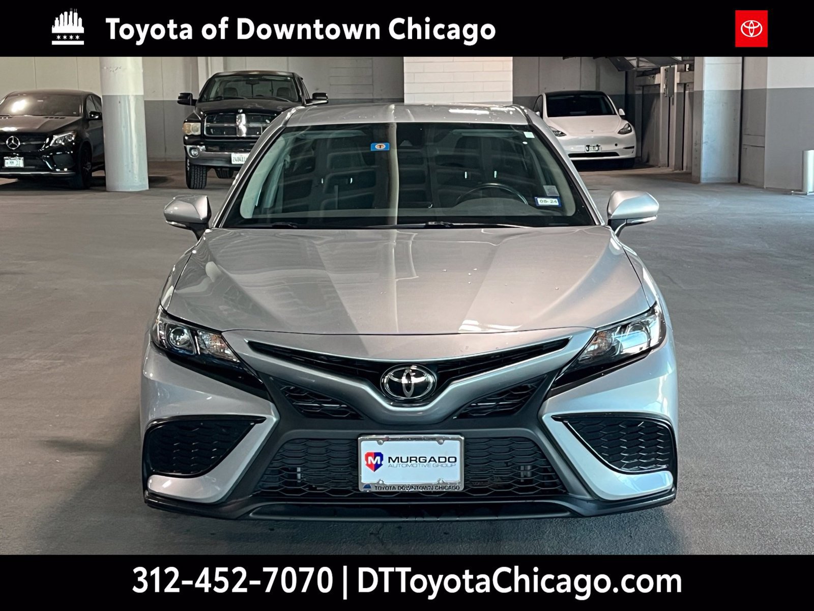 Used 2022 Toyota Camry SE w/ Carpet Mat Package (TMS) FWD image 3