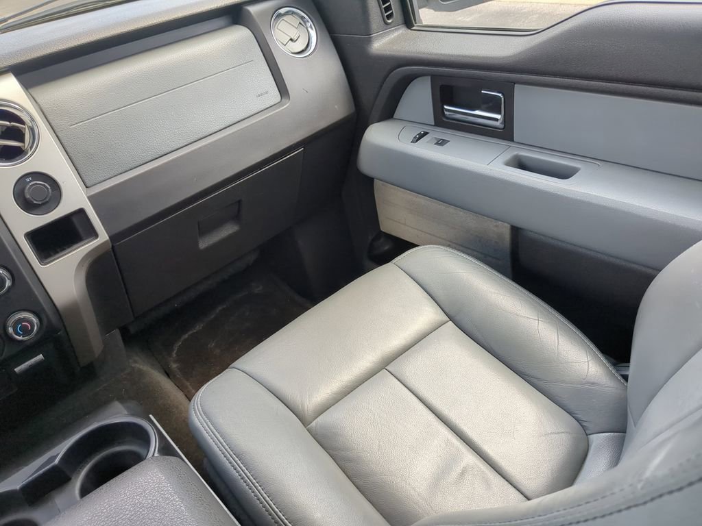 Used 2014 Ford F150 XLT w/ Equipment Group 302A Luxury image 16