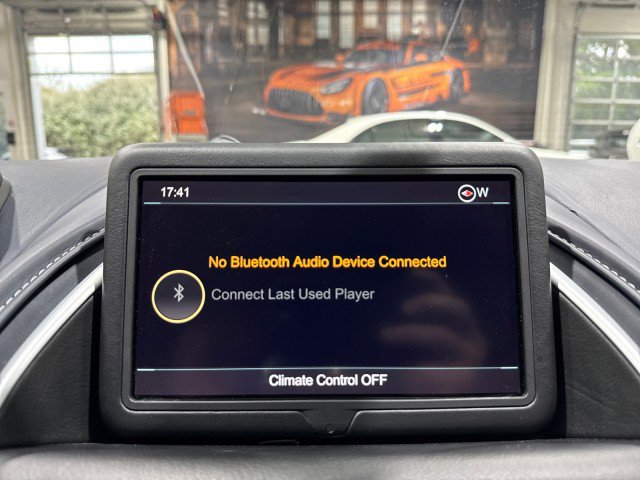 Used 2019 Aston Martin DB11 Volante image 86