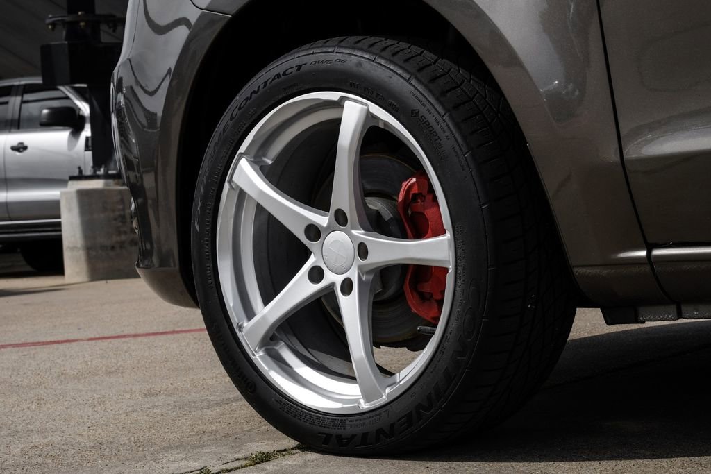 Used 2017 Mercedes-Benz Metris Passenger w/ Driver Efficiency Package image 52