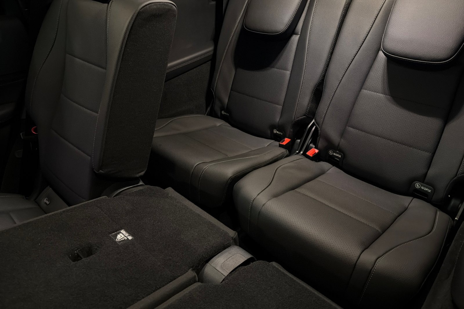 New 2026 Mercedes-Benz GLS 450 4MATIC image 14