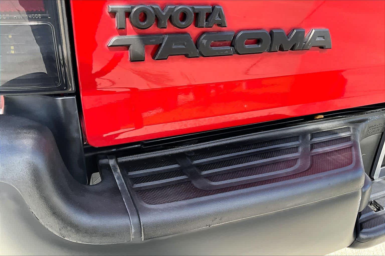 Used 2009 Toyota Tacoma PreRunner w/ SR5 Pkg #2 RWD image 30
