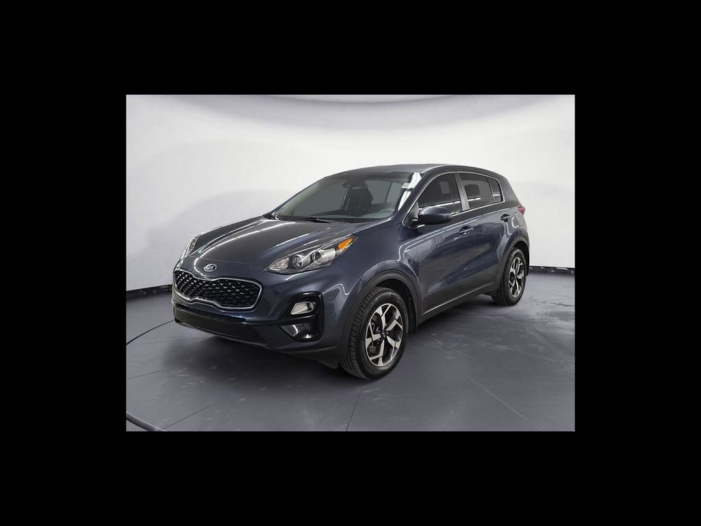 Used 2020 Kia Sportage LX image 2