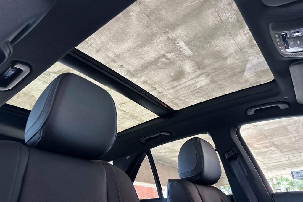 Certified 2025 Mercedes-Benz GLE 450e 4MATIC image 24