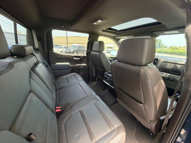 Used 2021 GMC Sierra 1500 Denali w/ Denali Ultimate Package AWD/4WD image 17