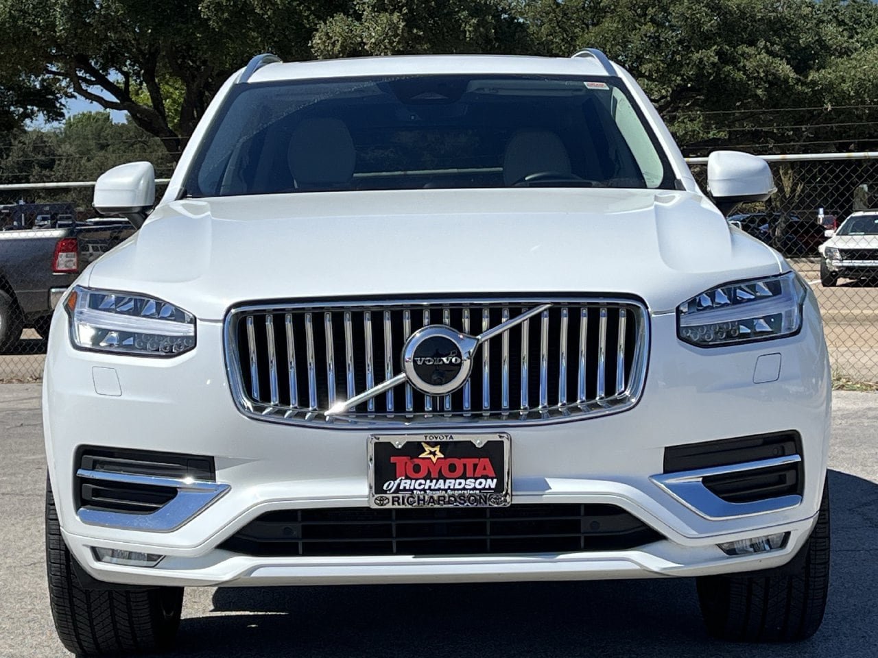 Used 2023 Volvo XC90 B6 Ultimate AWD/4WD image 7