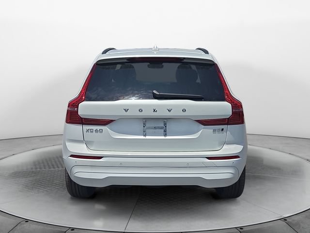 Used 2022 Volvo XC60 B5 Momentum AWD/4WD image 4