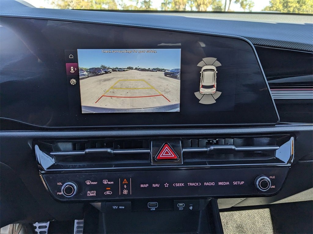 Certified 2023 Kia Niro SX Touring image 25