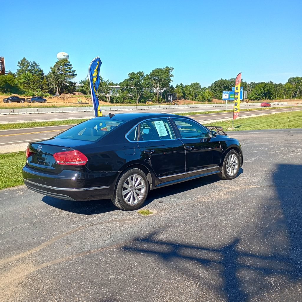 Used 2013 Volkswagen Passat 2.5 SEL Premium FWD image 5