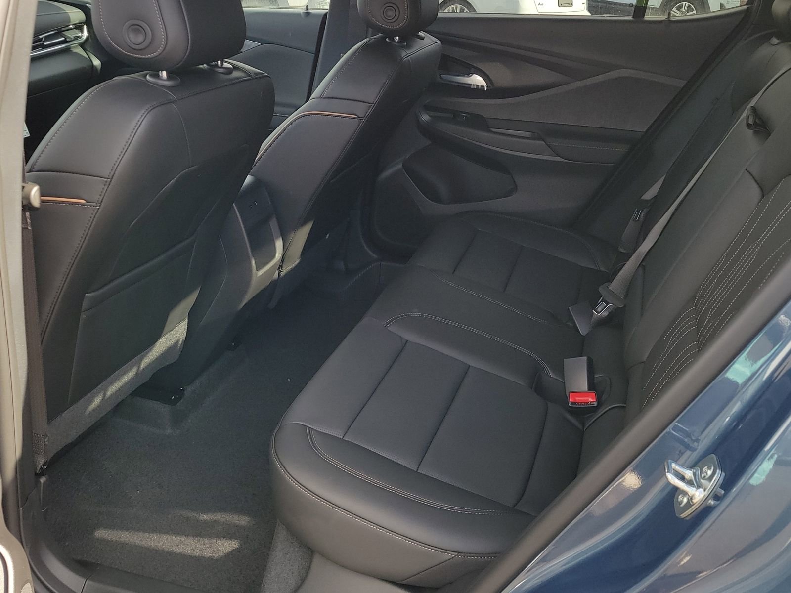 New 2026 Buick Envista Sport Touring FWD image 7