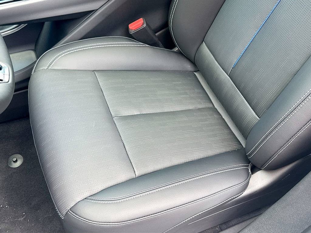 New 2025 Cadillac Lyriq Sport image 19