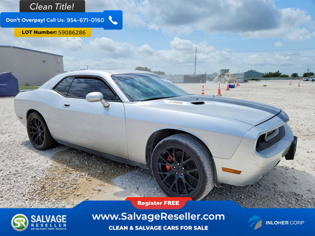 Used 2010 Dodge Challenger SRT8 w/ SRT Option Group II RWD image 5