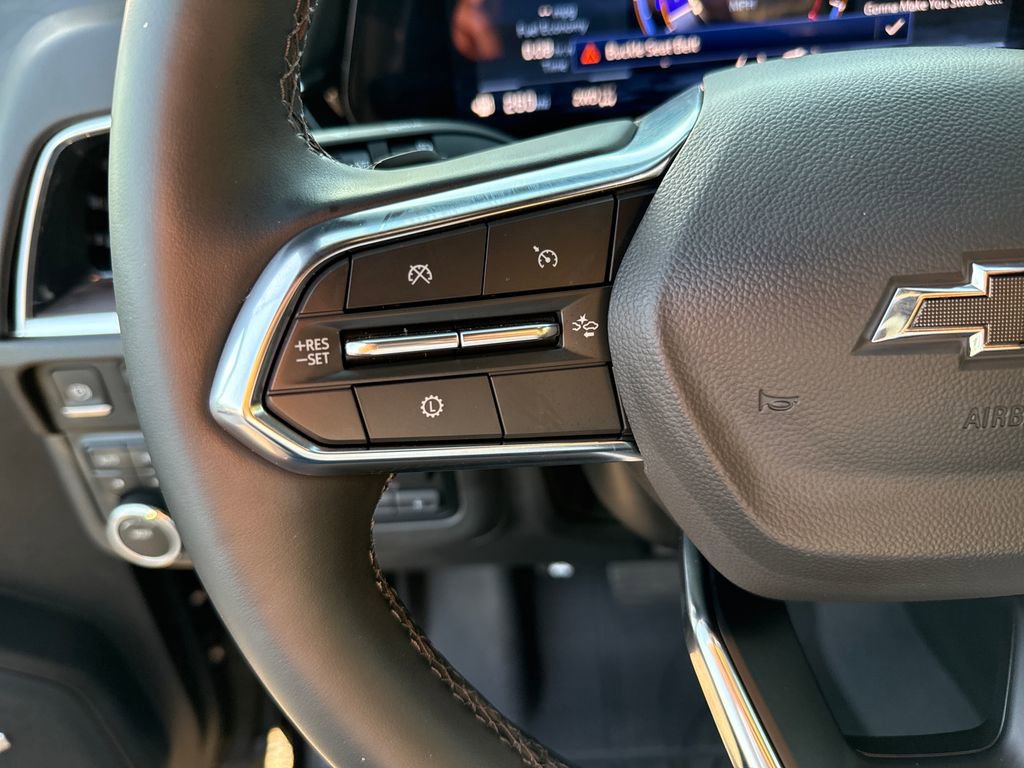 Used 2025 Chevrolet Tahoe Z71 w/ Comfort Package image 17