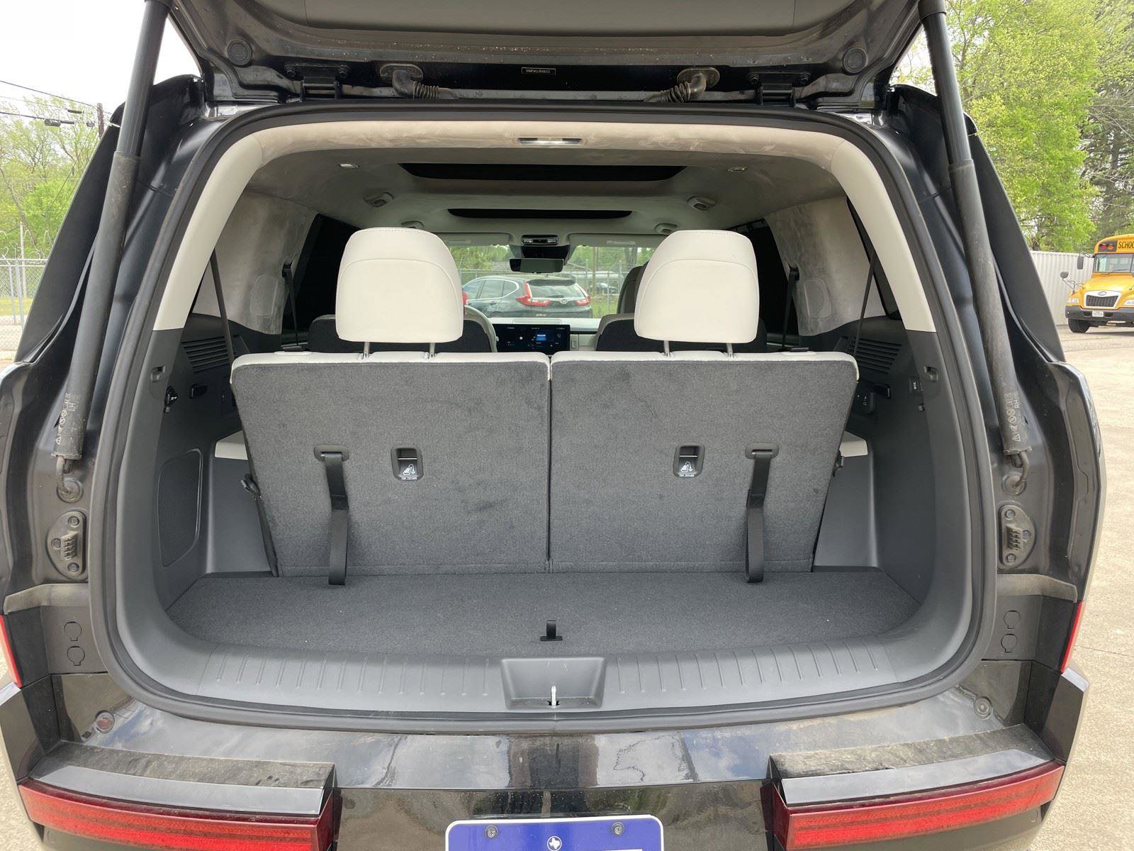 Used 2024 Hyundai Santa Fe Calligraphy image 41