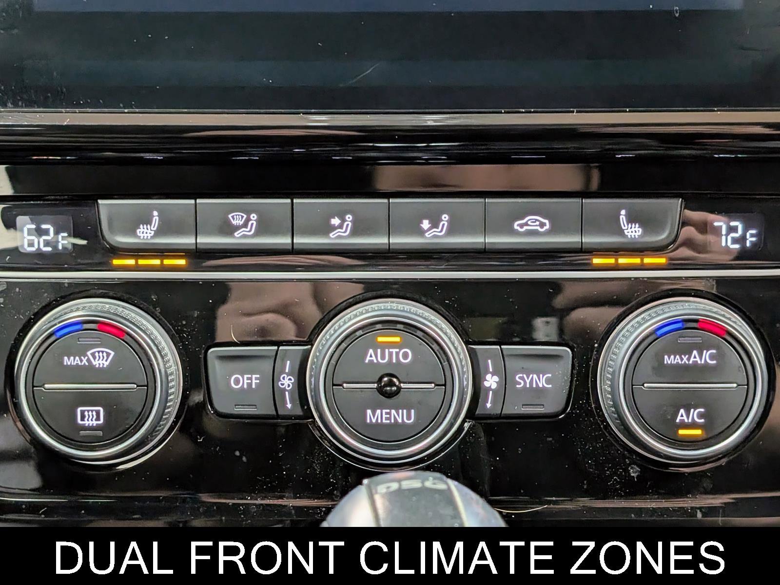 Used 2019 Volkswagen Golf 4-Door image 27