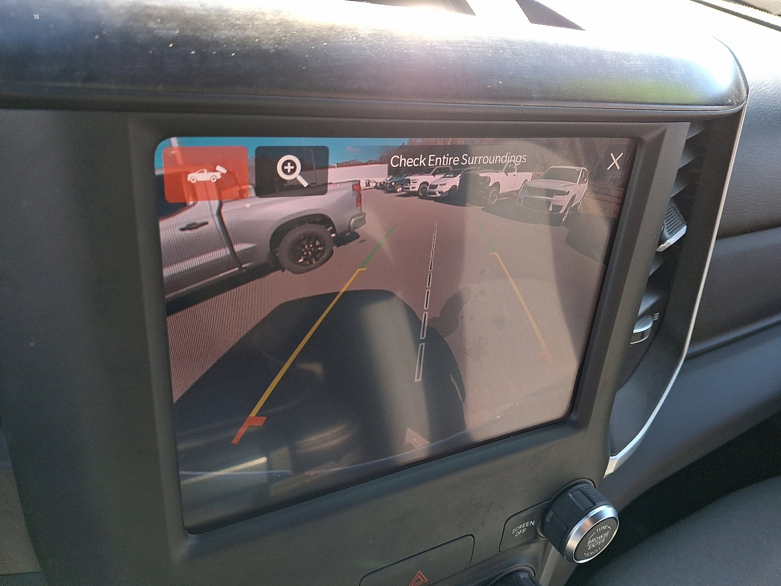 Used 2024 RAM 2500 Big Horn w/ Bed Utility Group image 17