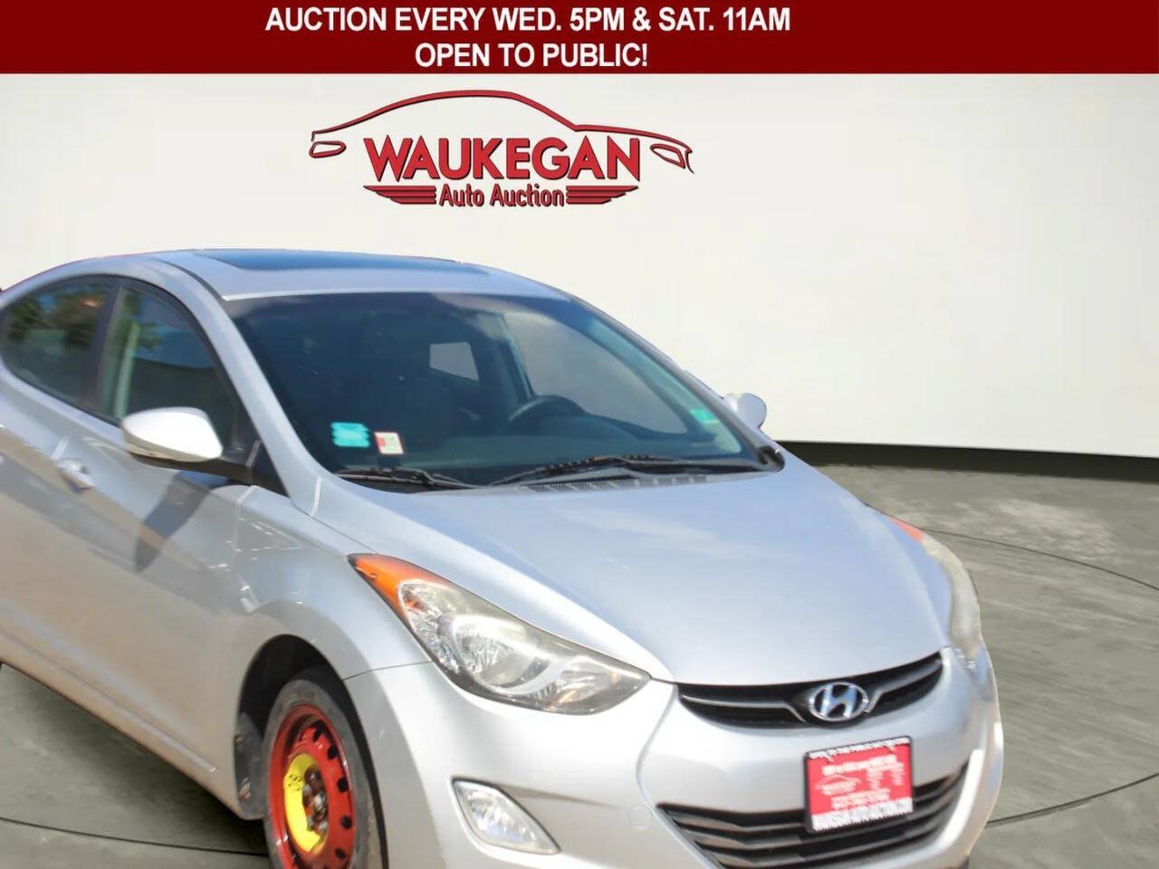 Used 2012 Hyundai Elantra Limited w/ Technology Pkg 5 FWD image 4