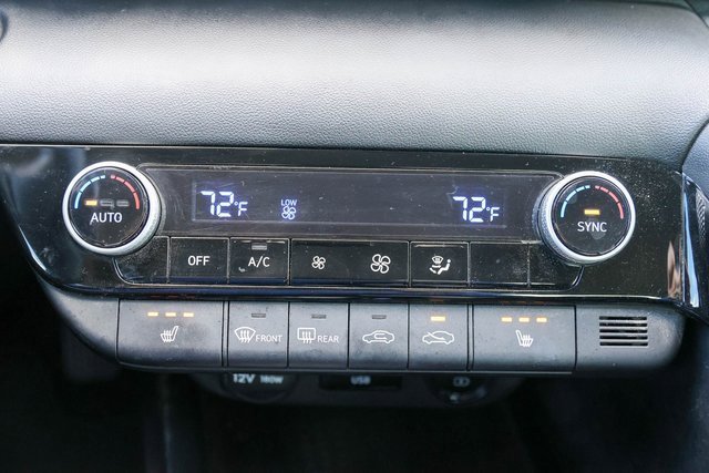 Used 2022 Hyundai Elantra SEL w/ Convenience Package image 22