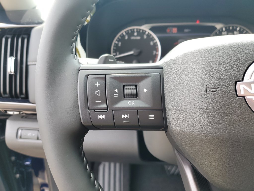 New 2026 Nissan Pathfinder SV AWD/4WD image 25