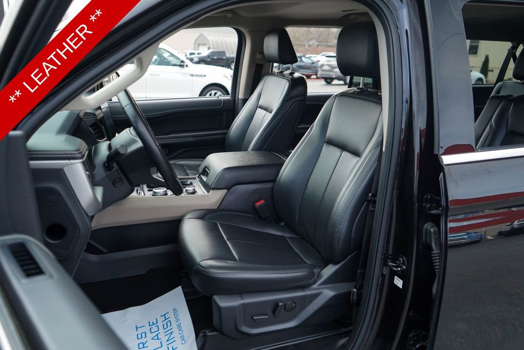 Used 2024 Ford Expedition Max XLT image 7