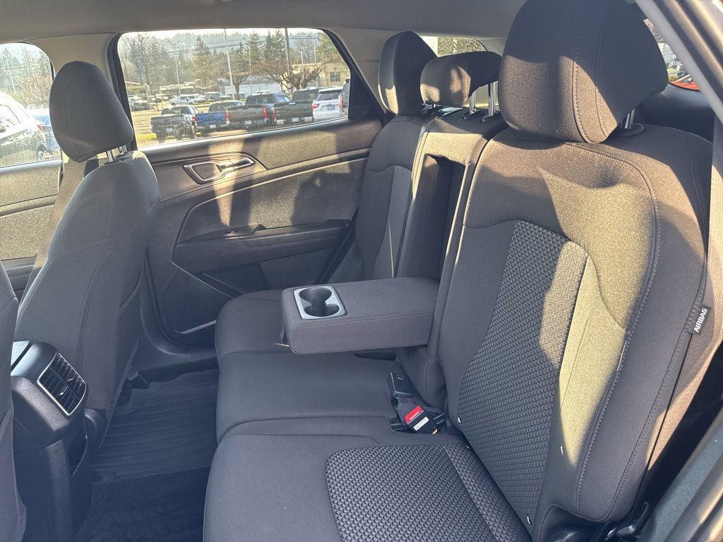 Used 2024 Kia Sportage LX image 25