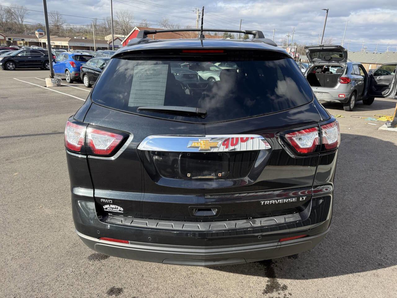 Used 2015 Chevrolet Traverse LT AWD/4WD image 9