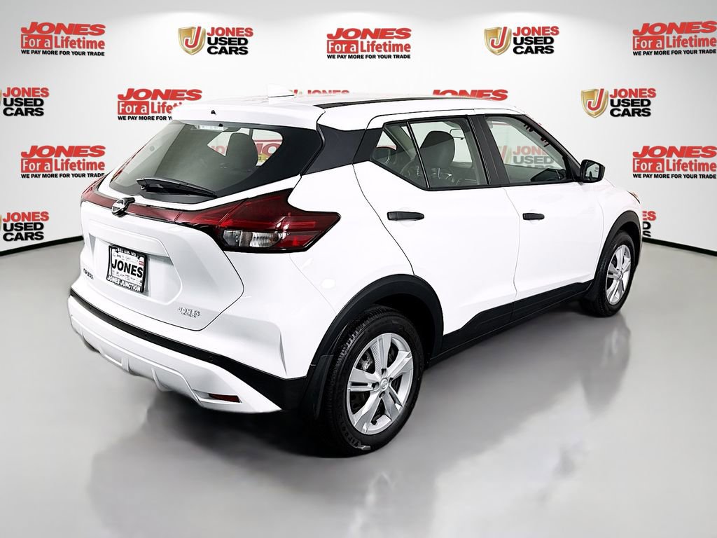 Certified 2023 Nissan Kicks S image 15