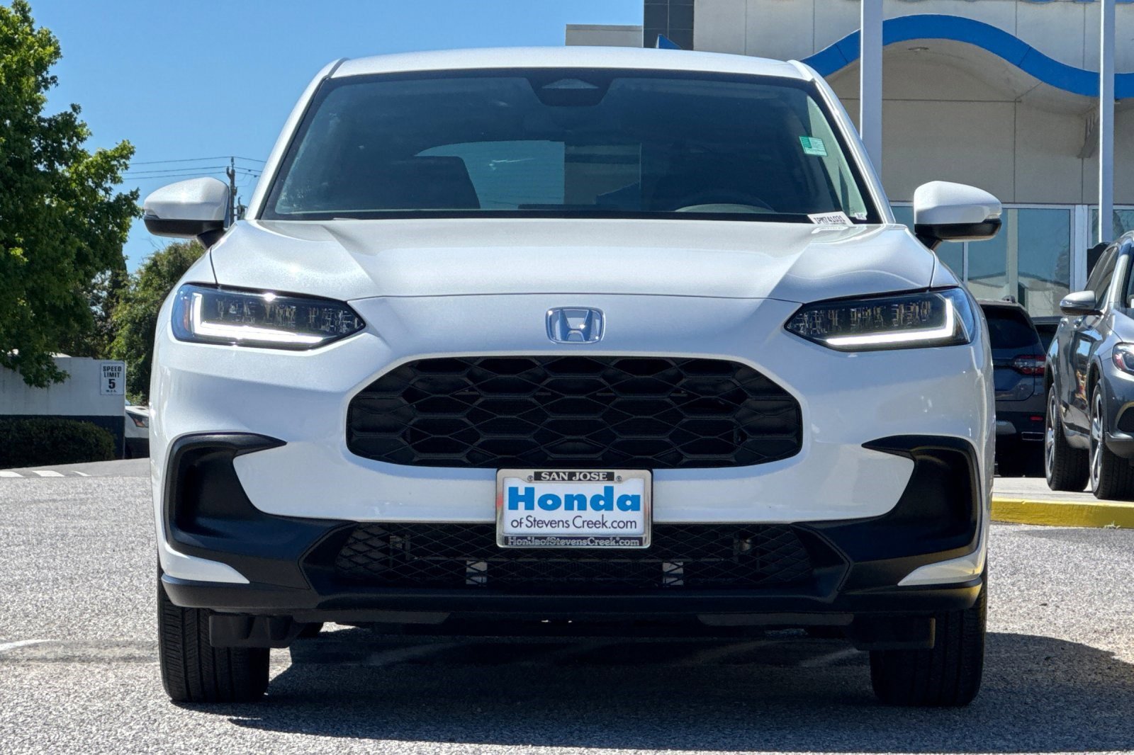 Certified 2023 Honda HR-V LX image 5