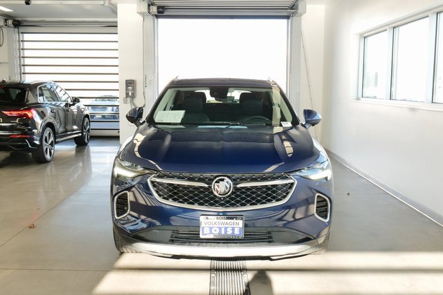 Used 2023 Buick Envision Avenir image 2