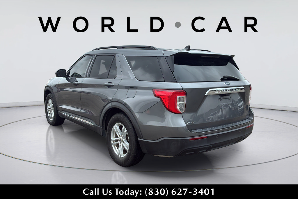 Used 2021 Ford Explorer XLT RWD image 10