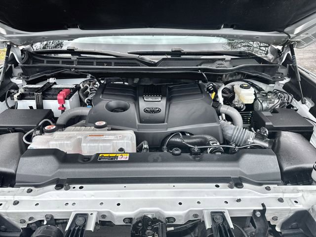 Used 2024 Toyota Tundra SR5 w/ SR5 Convenience Package image 33