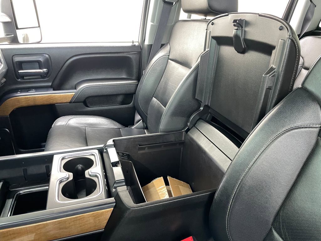 Used 2015 Chevrolet Silverado 3500 LTZ w/ Duramax Plus Package image 38