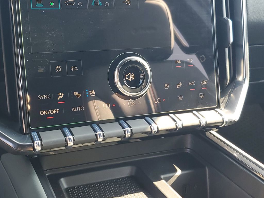 New 2026 GMC Acadia AT4 w/ Luxury Package image 18