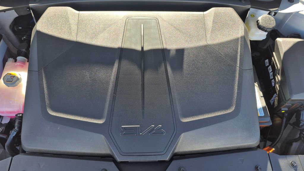 New 2025 Kia EV6 Wind image 17