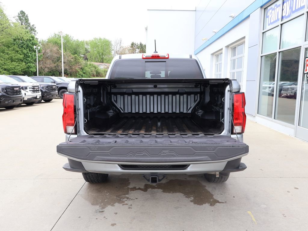 Used 2024 Chevrolet Colorado LT w/ LT Convenience Package AWD/4WD image 29