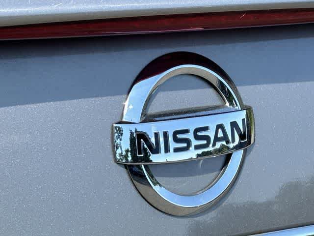 Used 2012 Nissan Altima 2.5 SL w/ Technology Pkg FWD image 18